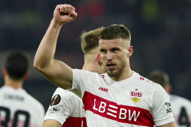 Stuttgart ubjedljivo pobijedio Augsburg u Bundesligi uz jedan gol Demirovića Stuttgart ubjedljivo pobijedio Augsburg u Bundesligi uz jedan gol Demirovića