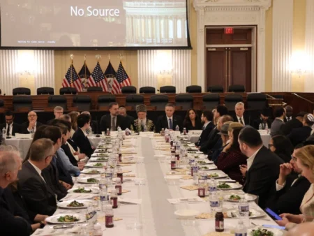 Bećirović: U BiH nema sukoba civilizacija, to je neistina zlonamjernih lobista