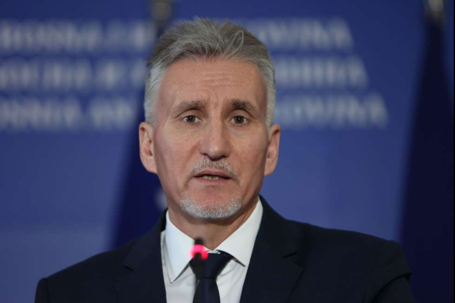 Kemal Ademović podnio ostavku na sve stranačke funkcije u NiP-u