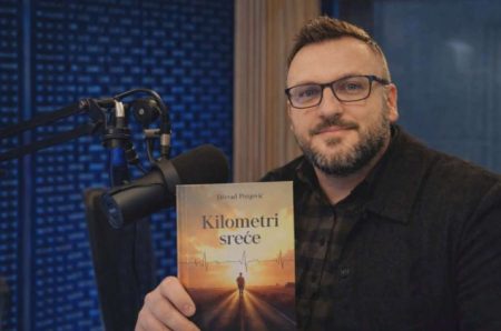 Knjiga Kilometri sreće Dževada Ponjevića promoviše donorstvo i snagu humanosti