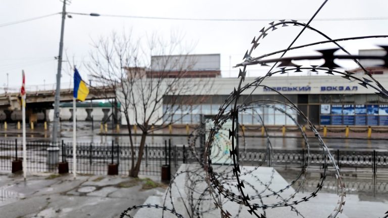 Mitovi i budući pravci – tranzicijska pravda u Ukrajini: Holistički pristup u traganju za istinom Mitovi i budući pravci – tranzicijska pravda u Ukrajini: Holistički pristup u traganju za istinom