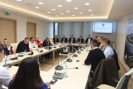 Nikšić s predstavnicima NSBiH o unapređenju pravnog i institucionalnog okvira za razvoj sporta u FBiH