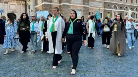 Zajednički poziv na mir: Izraelske i palestinske majke bosonoge marširale u Rimu