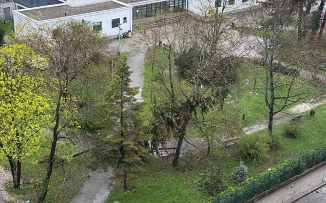 Olujni vjetar u Zagrebu, otkazana nastava Olujni vjetar u Zagrebu, otkazana nastava