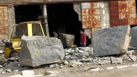 Jablanički Granit pred gašenjem, neizvjesna sudbina 155 radnika