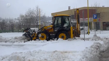Snijeg i kiša treći dan zaredom uzrokuju probleme diljem Bosne i Hercegovine