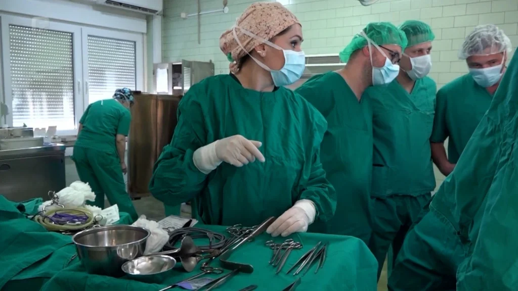 Doktori u SBK-u odustaju od štrajka, čeka se odluka Vlade