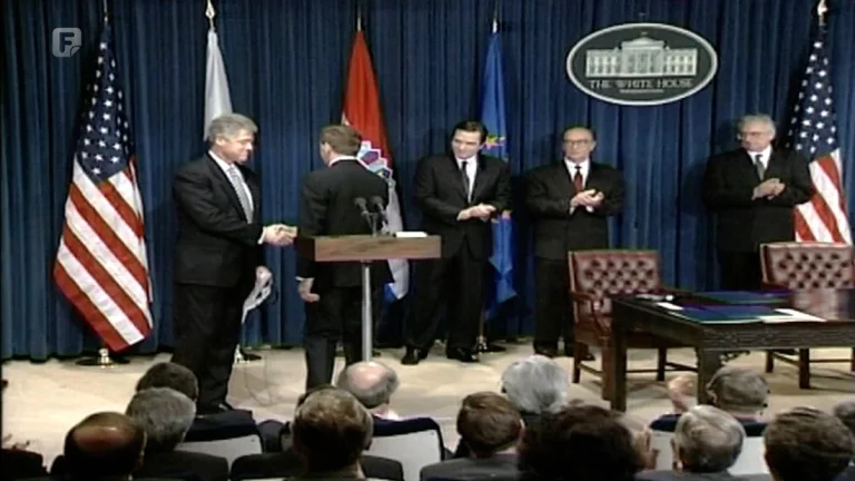 32 godine od Vašingtonskog sporazuma: Donio je mir, ali i složen sistem vlasti