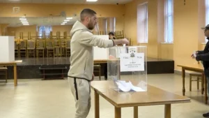 Crta: Brojni incidenti na lokalnim izborima u Srbiji