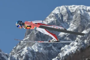 Reprezentacija Austrije pobjednik ekipnog takmičenja u ski letovima na Planici