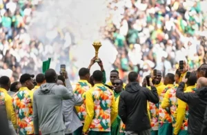 Senegalci slave trofej Afričkog kupa nacija uprkos kontroverzama