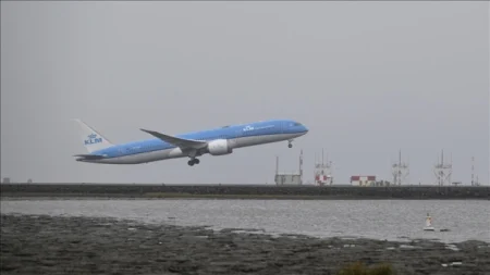 Holandski KLM produžio obustavu letova za Dubai, Rijad i Dammam do 17. maja