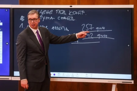 Vučić najavio mjere zbog energetske krize i poručio da će cijena gasa biti veći problem od nafte