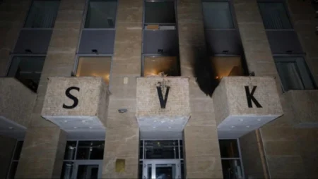 Češka policija uhapsila osumnjičenog za napad na Ruski kulturni centar u Pragu