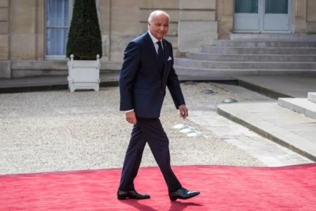 Bivši francuski premijer: COP31 bi se trebao fokusirati na klimatske ciljeve koji često ostaju samo teorijski