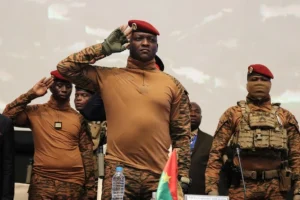 Lider Burkine Faso pozvao narod da zaboravi na demokratiju