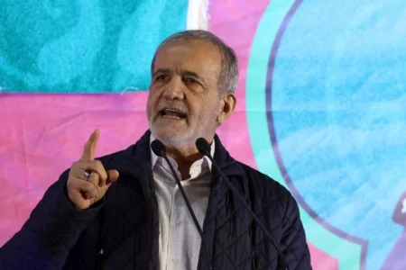 Naši prsti ostaju na obaraču: Pezeshkian tvrdi da su napadi na Liban očigledno kršenje primirja