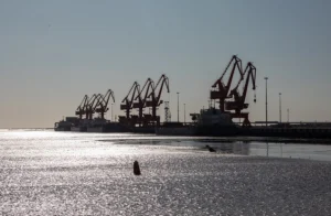 Kina osudila američke sankcije zbog uvoza iranske nafte