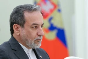 Iranski ministar Araghchi stigao u Rusiju, planiran sastanak s Putinom