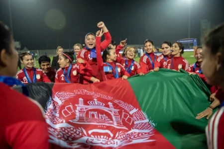 Povratak na svjetsku scenu: Afganistanske nogometašice ponovo dobijaju pravo nastupa nakon historijske odluke FIFA-e