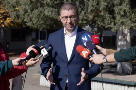 Sjeverna Makedonija uvodi nove mjere: Produžava sniženi PDV i smanjuje akcize na benzin i dizel Sjeverna Makedonija uvodi nove mjere: Produžava sniženi PDV i smanjuje akcize na benzin i dizel