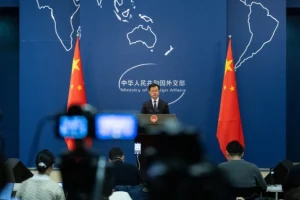 Kina odbacila tvrdnje Trumpa da su poklonili brod Iranu