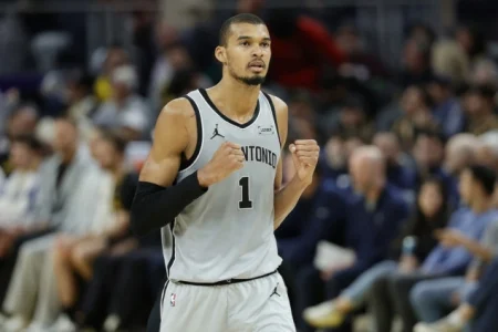 Wembanyama se povrijedio u pobjedi San Antonia protiv Philadelphije