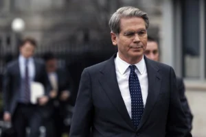 SAD uvodi sankcije za 12 osoba i organizacija zbog povezanosti s iranskim vojnim programima