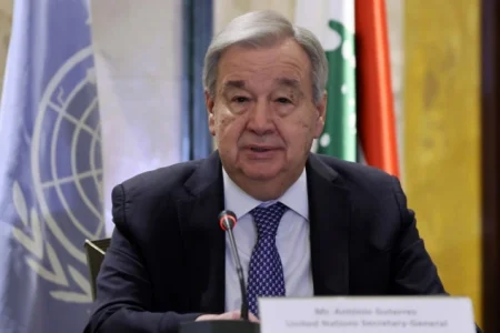 Generalni sekretar UN-a pozdravio odluku Irana da Hormuški moreuz ostane otvoren tokom primirja