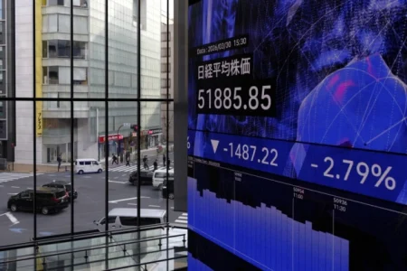 Cijene nafte pale ispod 100 dolara nakon Trumpove najave o skorom završetku iranskog rata Cijene nafte pale ispod 100 dolara nakon Trumpove najave o skorom završetku iranskog rata