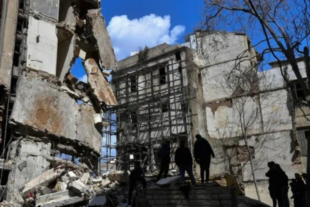 Obimni izraelski napadi na jug Libana: Najmanje pet osoba poginulo Obimni izraelski napadi na jug Libana: Najmanje pet osoba poginulo