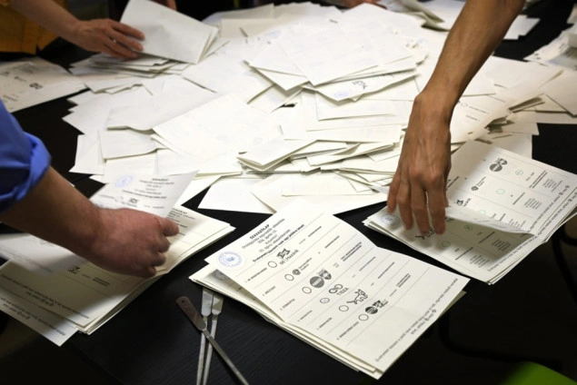 Zatvorena birališta u Mađarskoj, rekordna izlaznost od 77,8 posto Zatvorena birališta u Mađarskoj, rekordna izlaznost od 77,8 posto