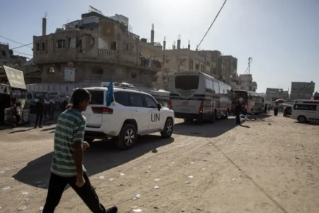 SAD i Hamas održali direktne razgovore u Kairu radi unapređenja prekida vatre u Gazi