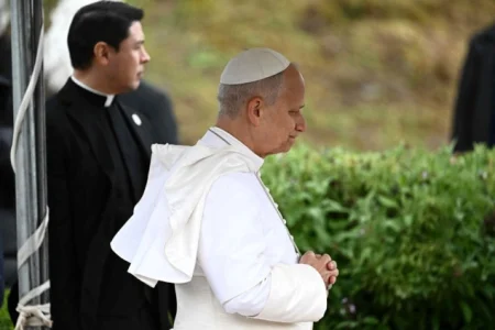 Papa Lav odao počast svecu u Alžiru koji je osuđivao ratove