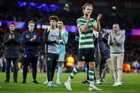 Kapiten Sportinga: Arsenalovo odugovlačenje učinilo je utakmicu dosadnom Kapiten Sportinga: Arsenalovo odugovlačenje učinilo je utakmicu dosadnom