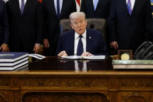 Trump otkazao put izaslanika u Islamabad na sastanak s Iranom