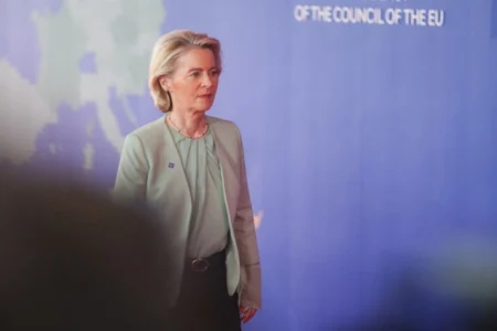 Ursula von der Leyen izrazila solidarnost s Trumpom nakon pucnjave u Washingtonu