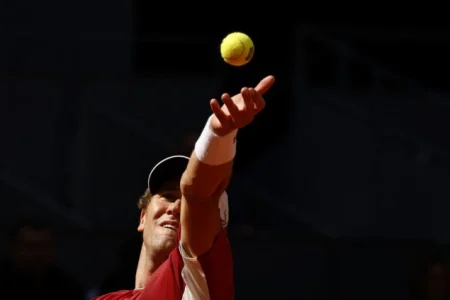 Ruud u osmini finala turnira u Madridu, Lejla Fernandes prva četvrtfinalistkinja