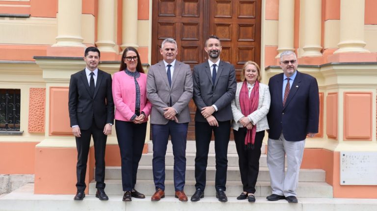 Шеф Одјељења за политичке активности и подршку НАТО-а БиХ на пријему код градоначелника