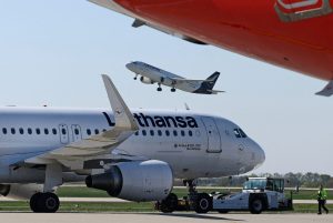 Lufthansa ukida desetine hiljada ljetnih letova zbog rasta cijena goriva, raste zabrinutost za evropska putovanja