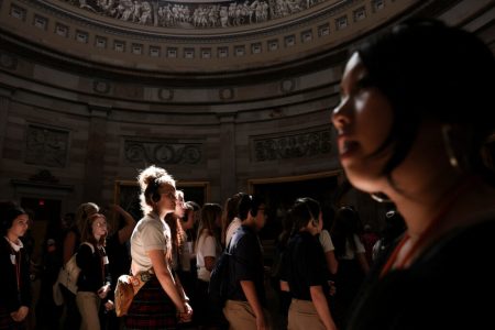 Ljetovanje iz snova postaje luksuz, cijene divljaju, putnici odustaju od planova