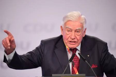 Preminuo bivši visoki predstavnik Christian Schwarz-Schilling