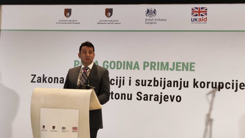 Hitna zakonska rješenja za jedne i nedostatak političke volje za veće probleme