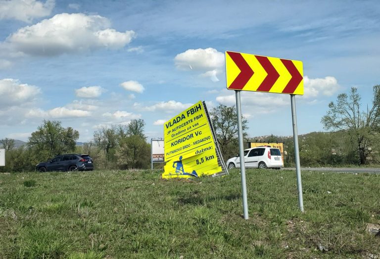 Nikšićeva obećanja protiv stvarnosti na terenu: Radovi na najskupljoj dionici Koridora Vc i dalje obustavljeni. Izvođačima isplaćen samo dio duga