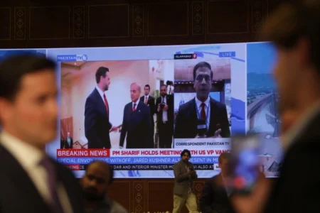 Hormuški moreuz u fokusu prve faze pregovora SAD-a i Irana