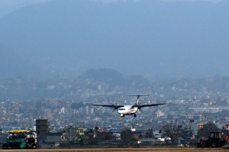 Više od 450 letova otkazano, među pogođenima i linija za BiH Više od 450 letova otkazano, među pogođenima i linija za BiH