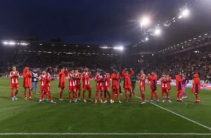 Nikola Vasilj primio pet golova od Bayerna i bio dio istorije obaranja rekorda Bundeslige