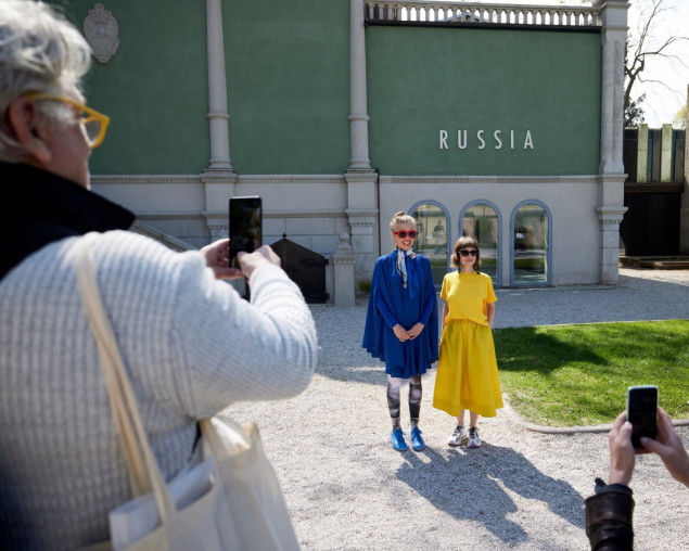 Žiri Venecijanskog bijenala isključio je Rusiju i Izrael iz dodjele umjetničkih nagrada