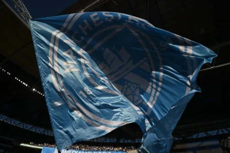 Težak raspored za Manchester City u borbi za trofeje