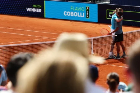 Cobolli preko Zvereva do finala turnira u Minhenu, Rublev u finalu Barcelone